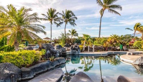 Halii Kai Ocean View 2 BR Sleeps 6 Great for Families Complimentary Car with 6 Nights HLI-12A by KBM