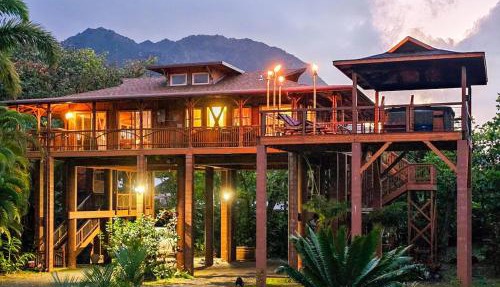 The Iconic Bamboo House Hot Tub Panoramic Views AC
