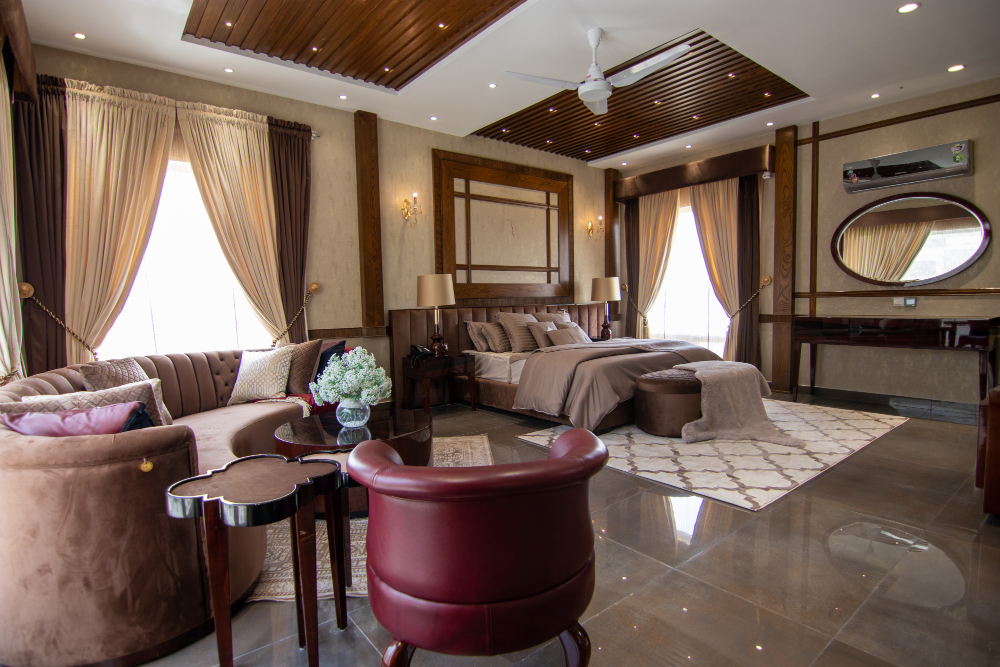 Ilikai - 4BR Condos - Sleeps 8