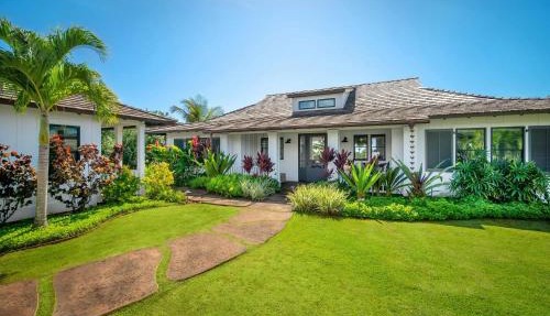 4 Bedroom Kauai Villa with stunning views, private pool & spa