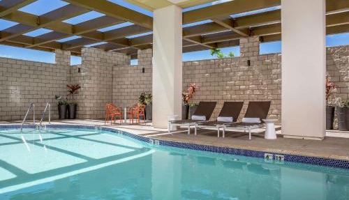 Hampton Inn & Suites Oahu Kapolei - FREE Parking - No Resort Fee