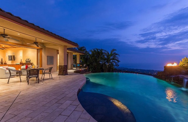 Villa In Kalua Kona